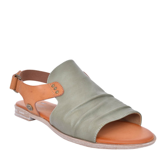 Leather Buckle Sandal in Green