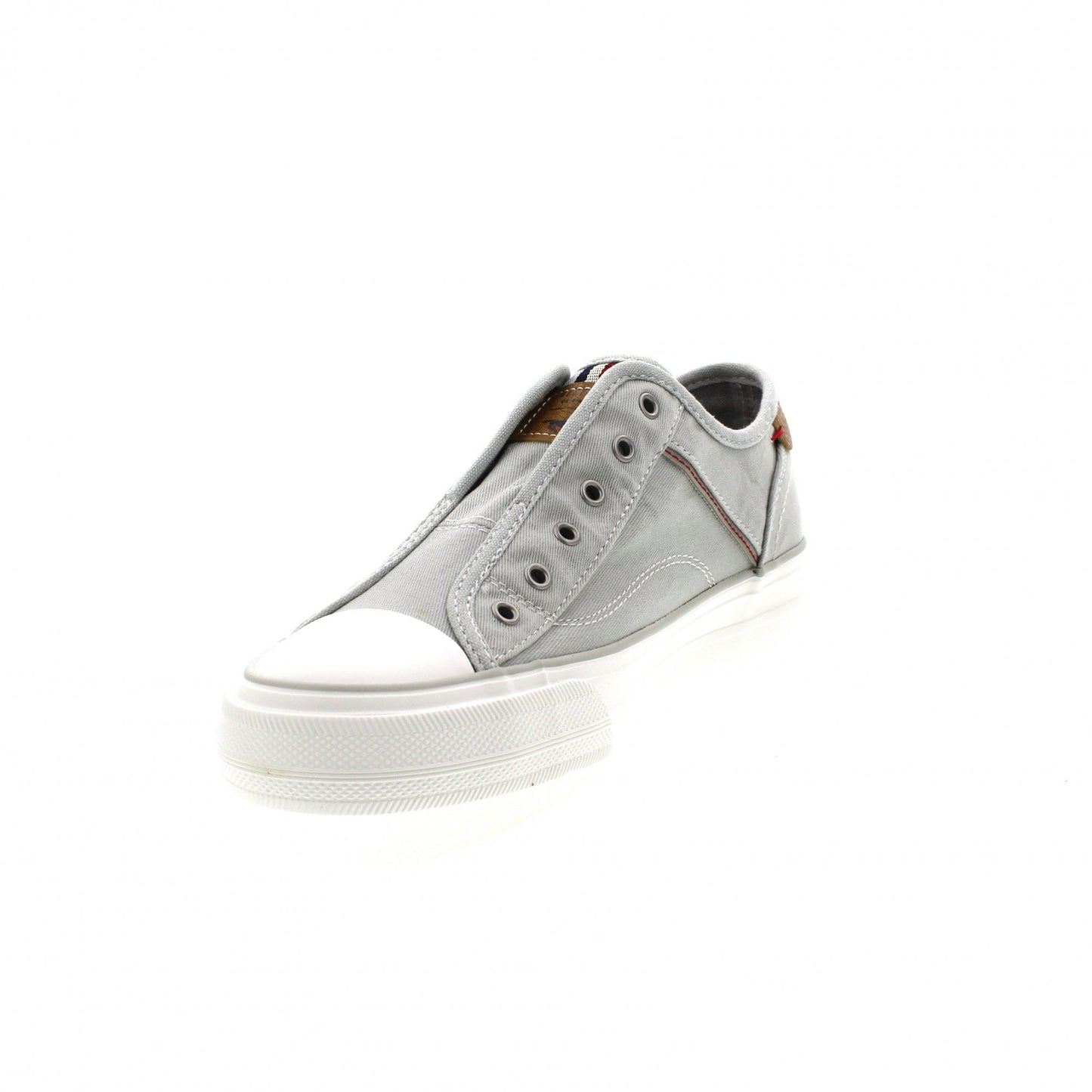 Mustang Canvas Trainer in Pastel Green