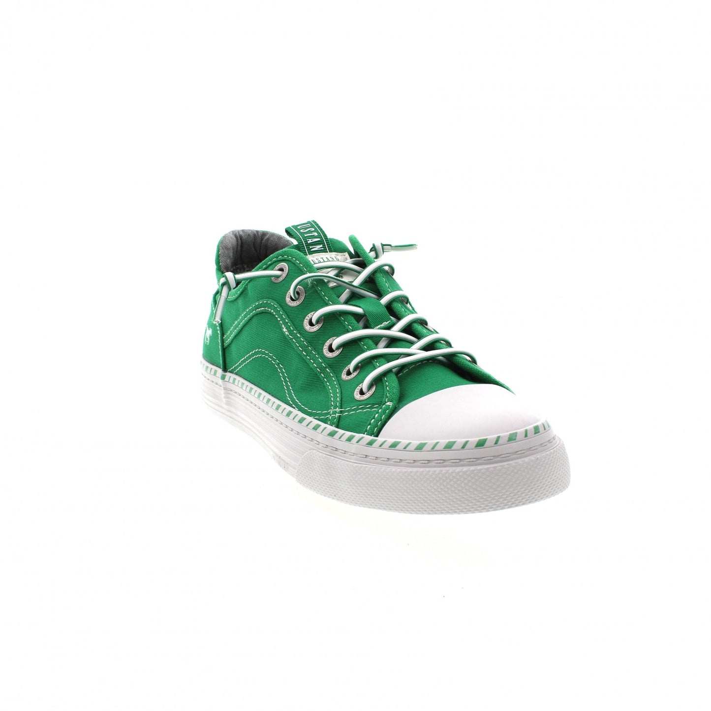Mustang Canvas Trainers in Green