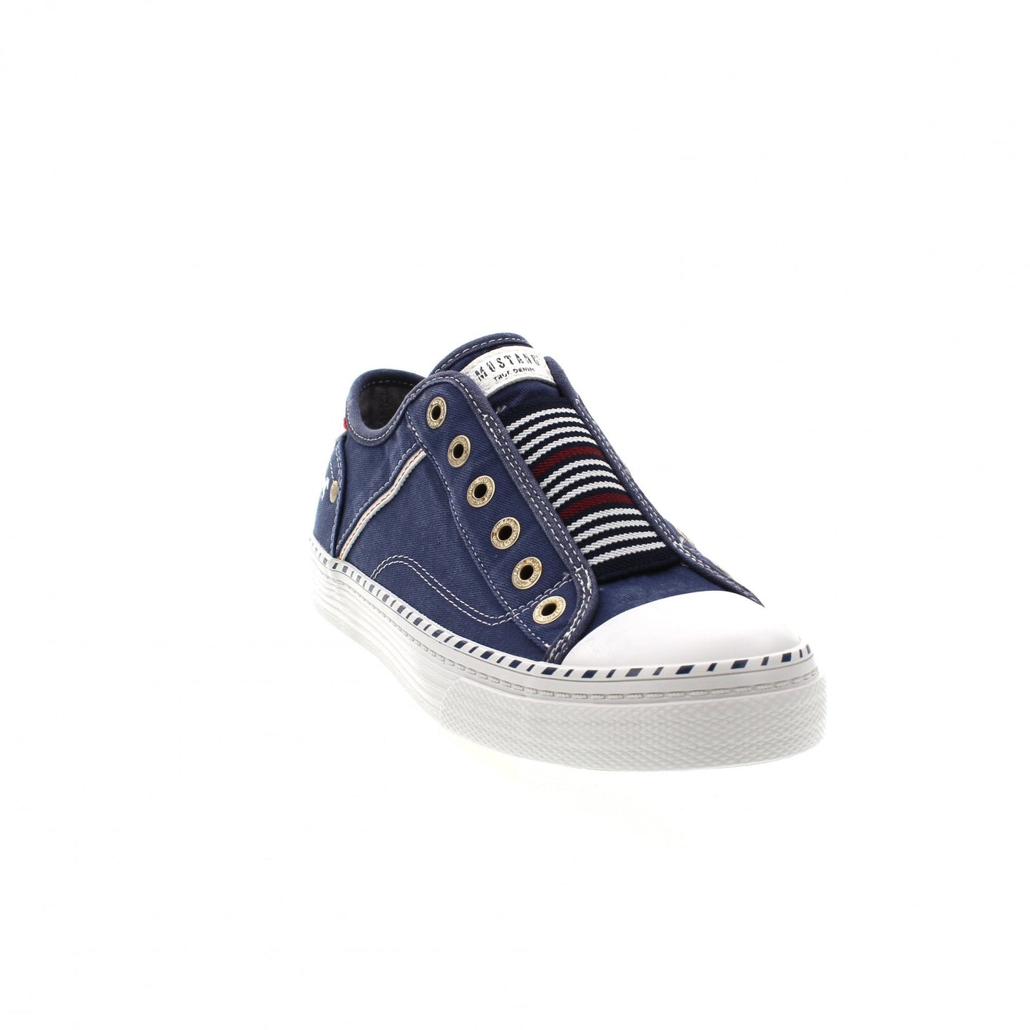 Mustang Canvas Trainer in Denim Blue