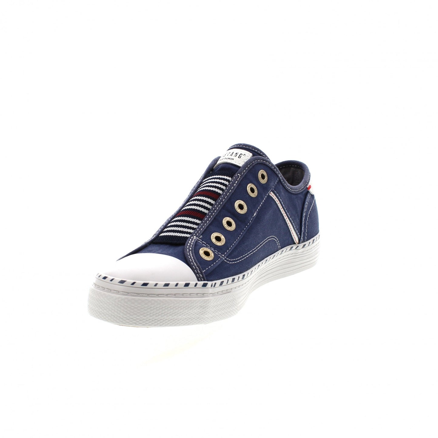 Mustang Canvas Trainer in Denim Blue