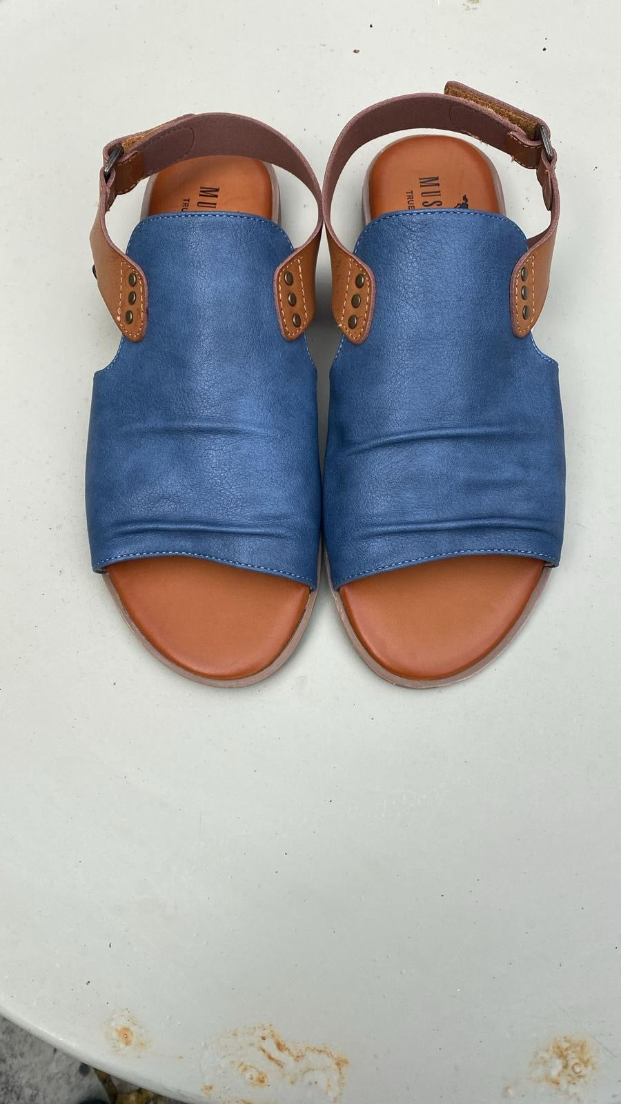 Leather Buckle Sandal in Denim Blue