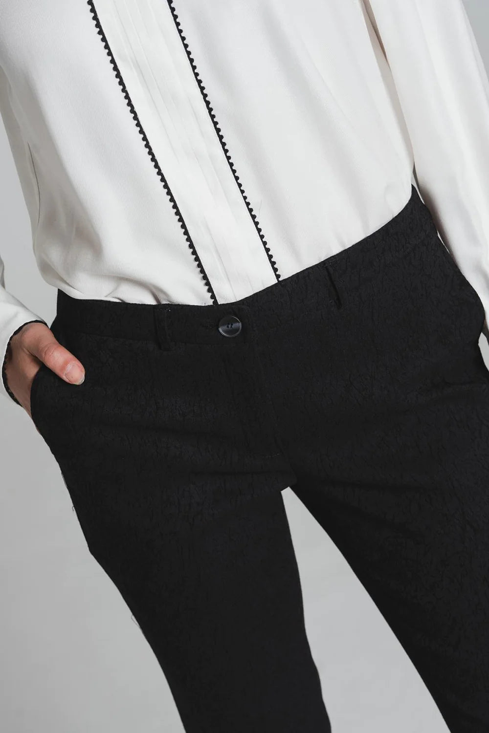Arnedo Trouser in Black
