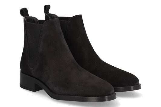 Chelsea Boots in Off Black
