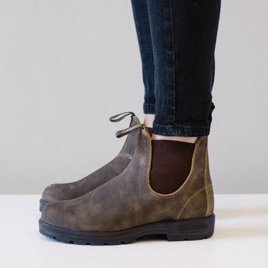 Blundstone Chelsea Boots in Rustic Brown