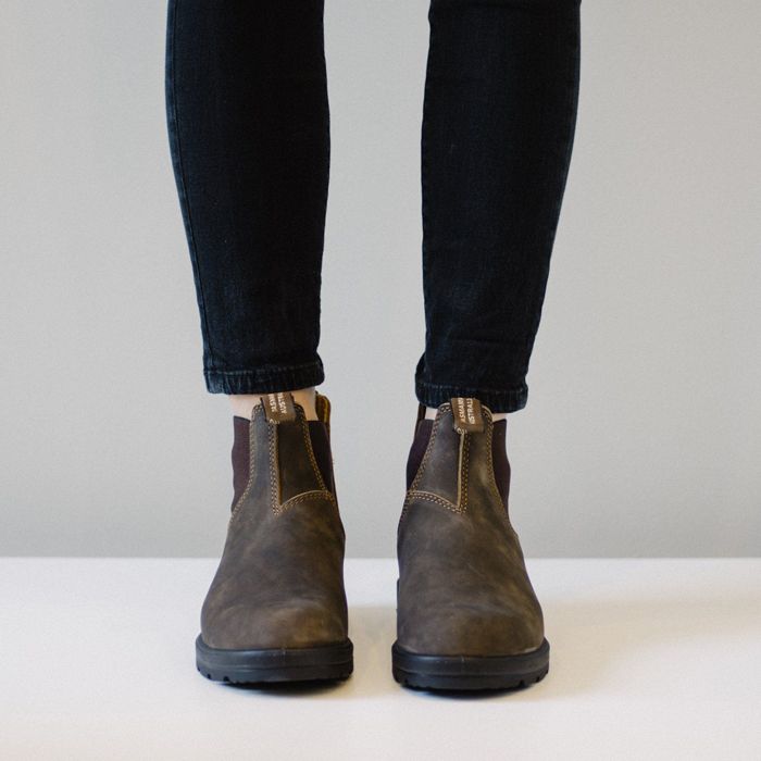 Blundstone Chelsea Boots in Rustic Brown