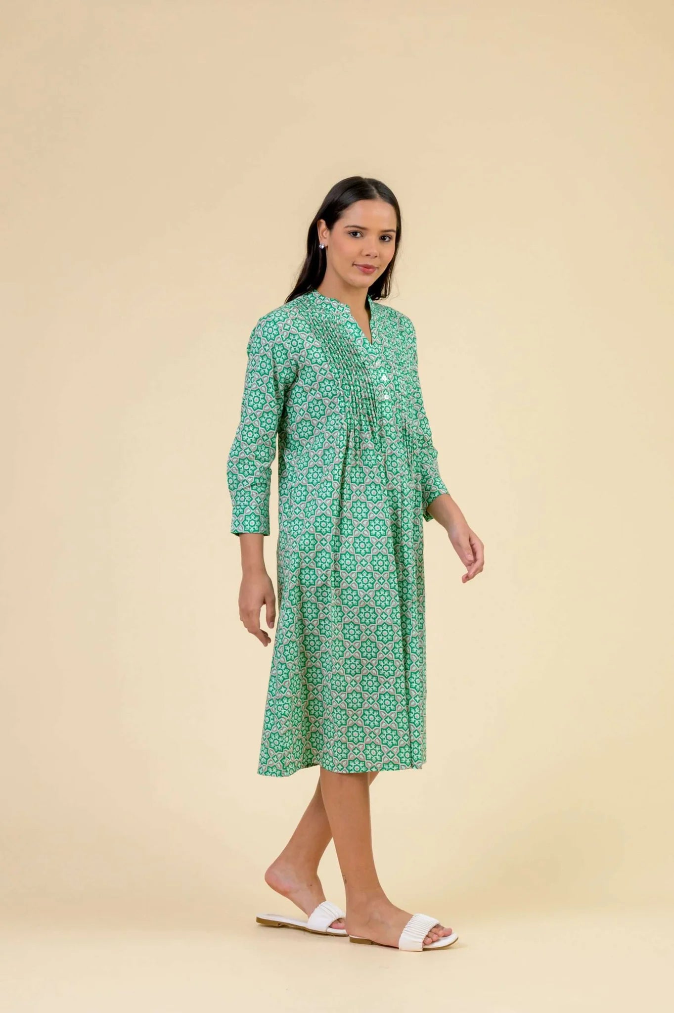 Dream Apparel Lovett Dress in Mosaiq Green