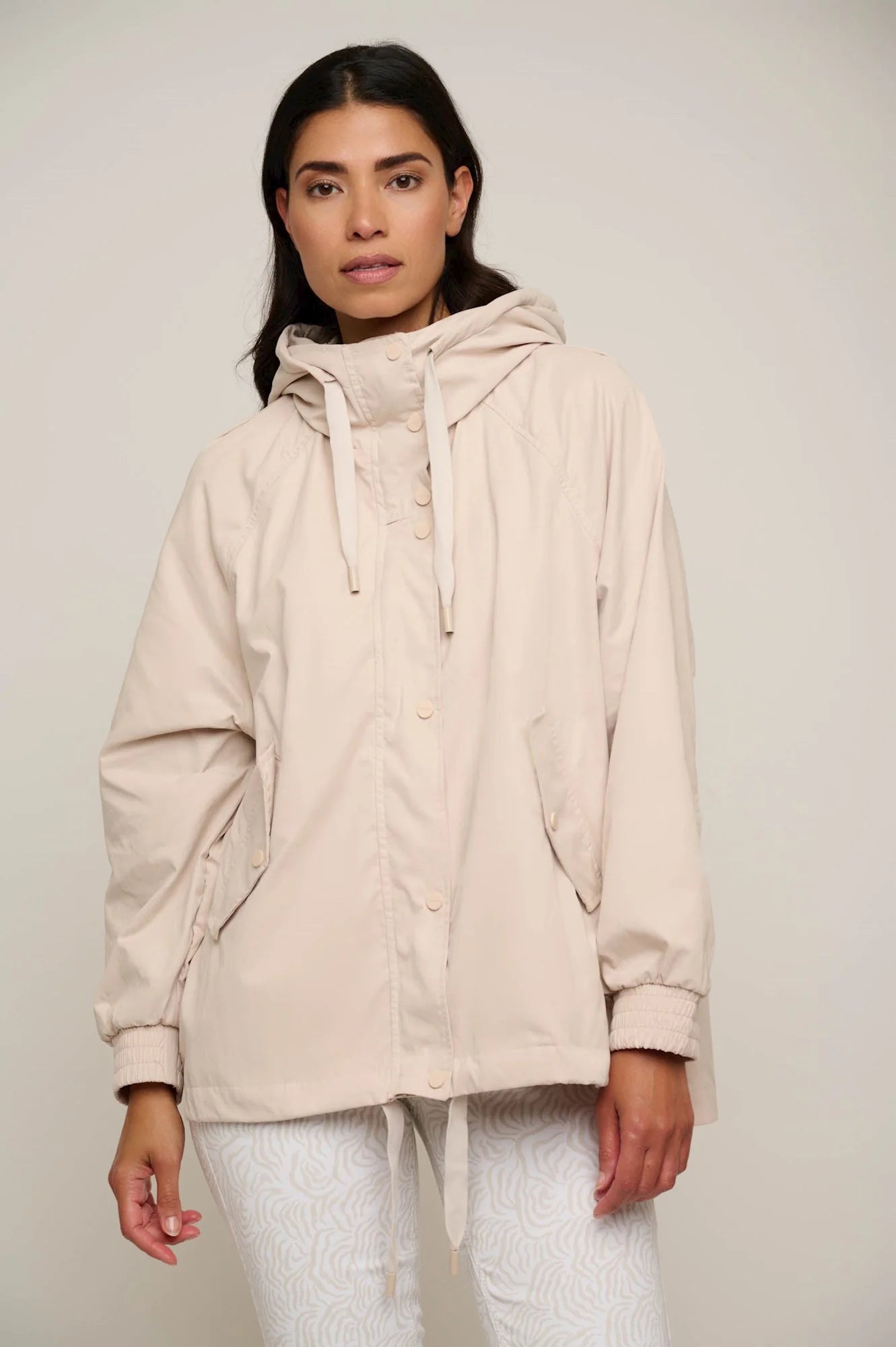 Short Parka Jacket in Shell