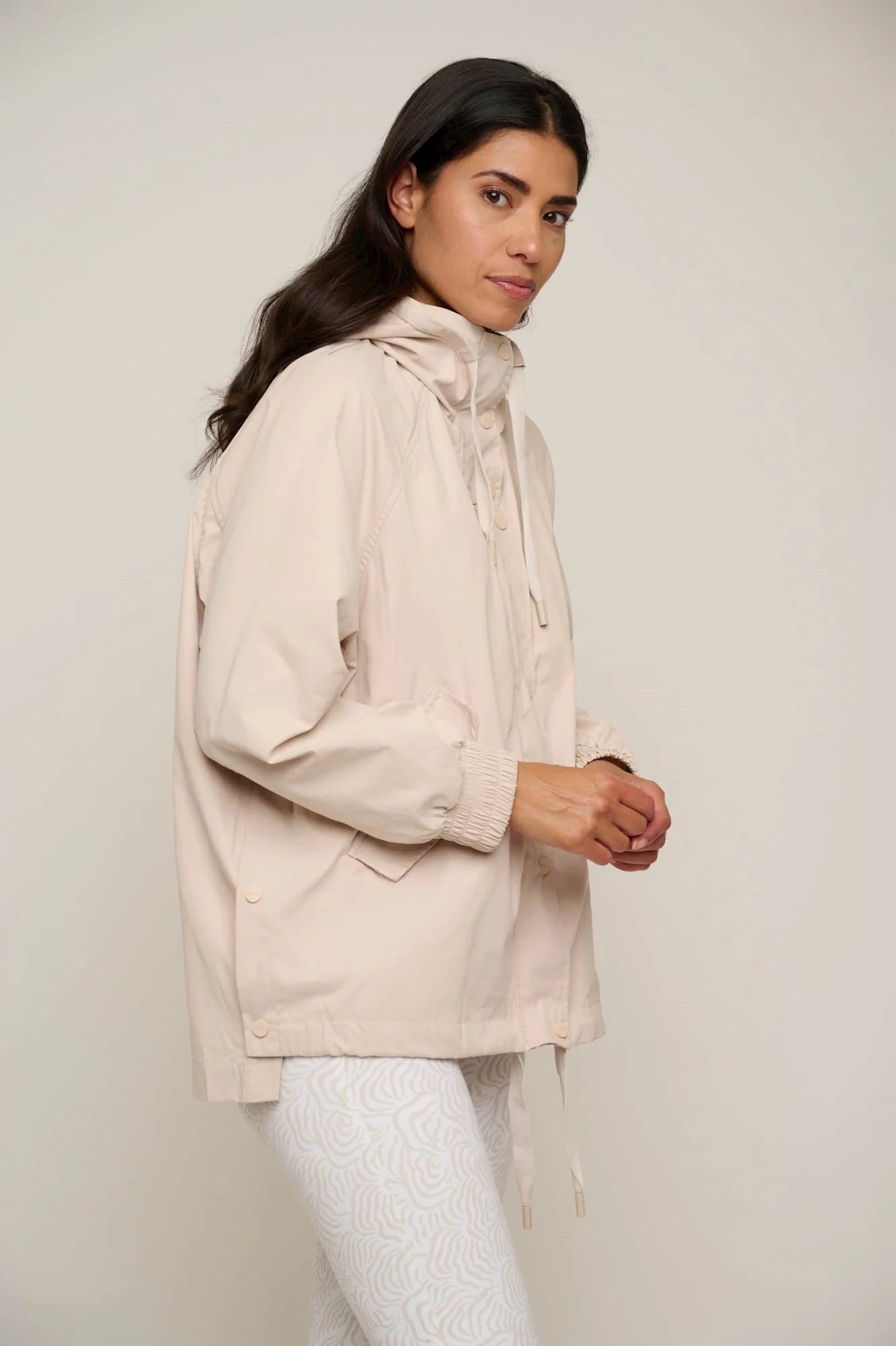 Short Parka Jacket in Shell