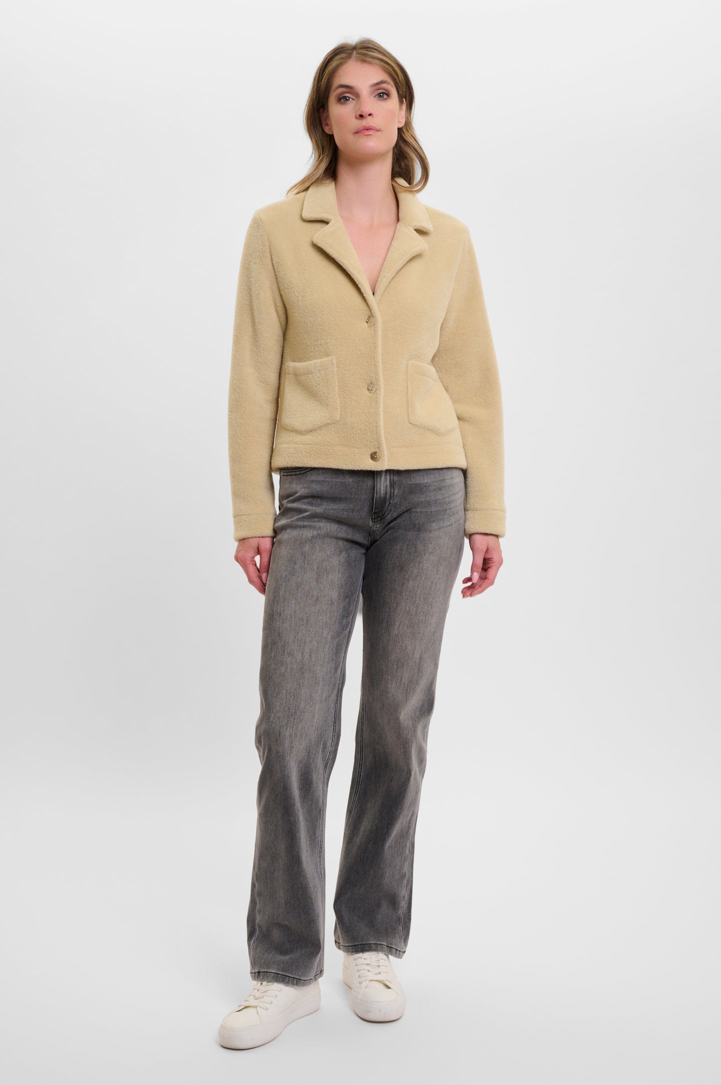 Bobien Boxy Jacket in Camel