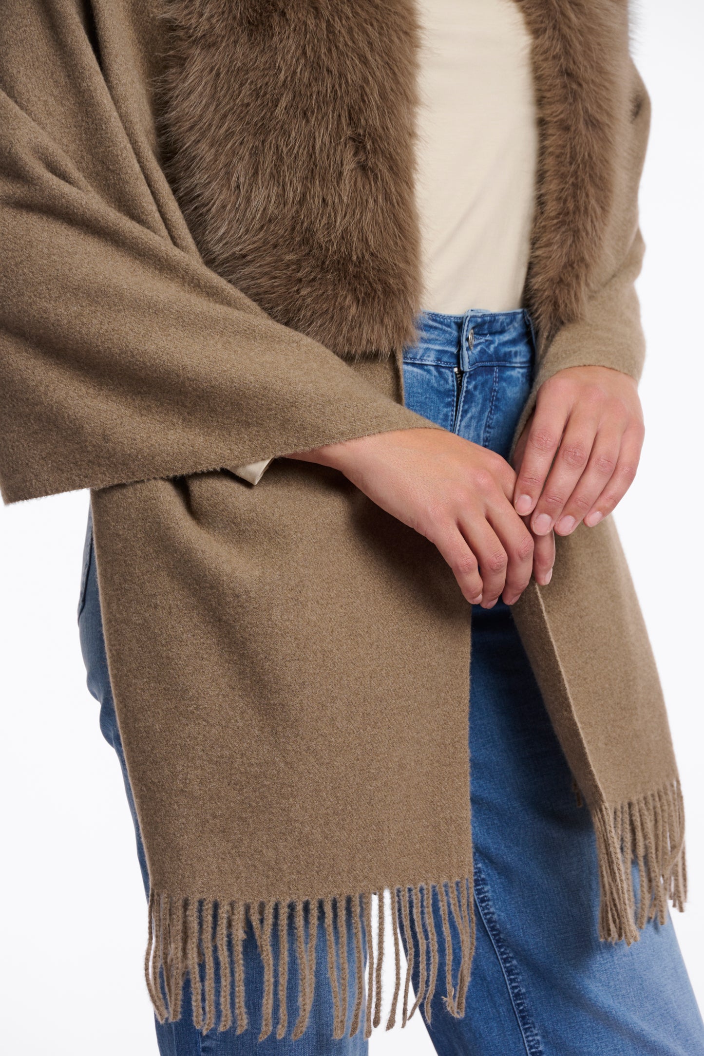 Rino & Pelle Wendy Cape in Toffee
