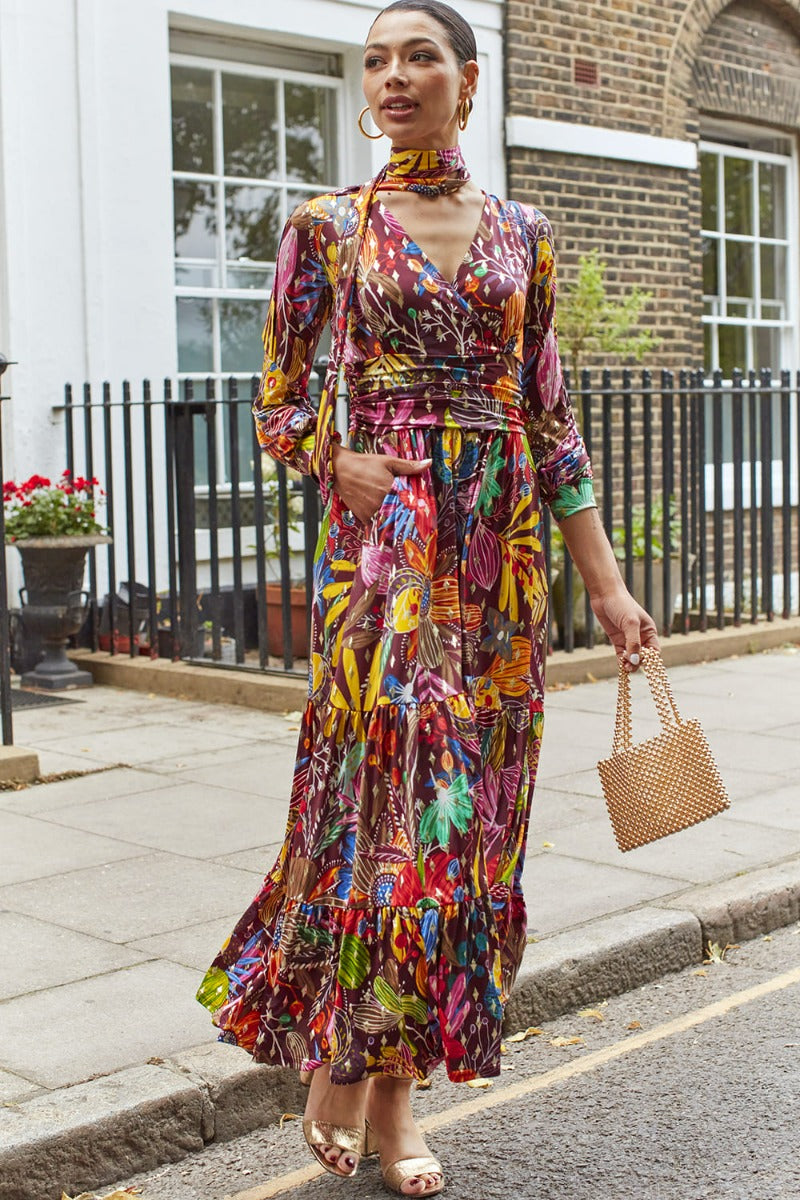 Faye Maxi Dress in Moonlight Gold Chocolate