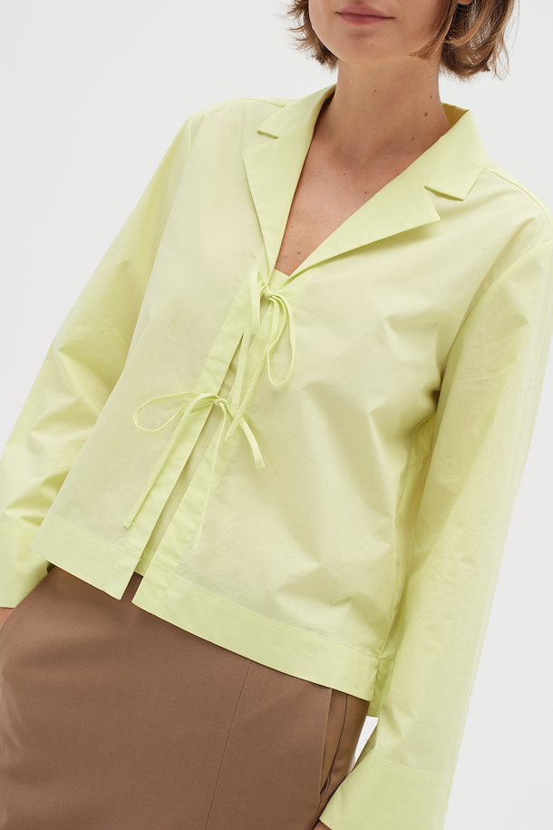 Inwear Helvelw Cropped Shirt in Lime Sorbet