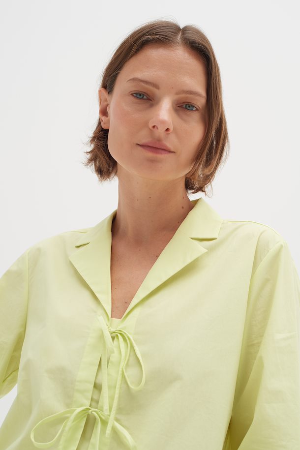 Inwear Helvelw Cropped Shirt in Lime Sorbet