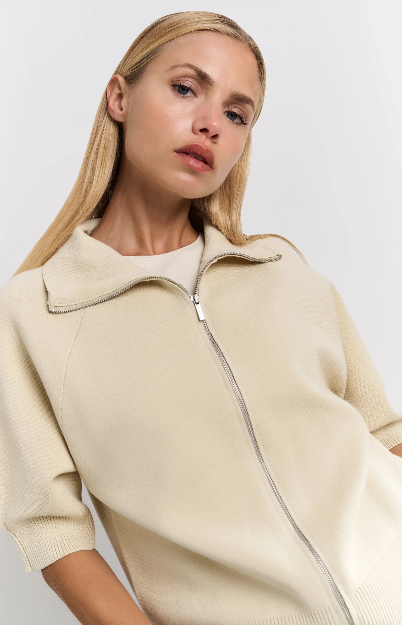 Yaya Short Sleeve Cardigan in Beige