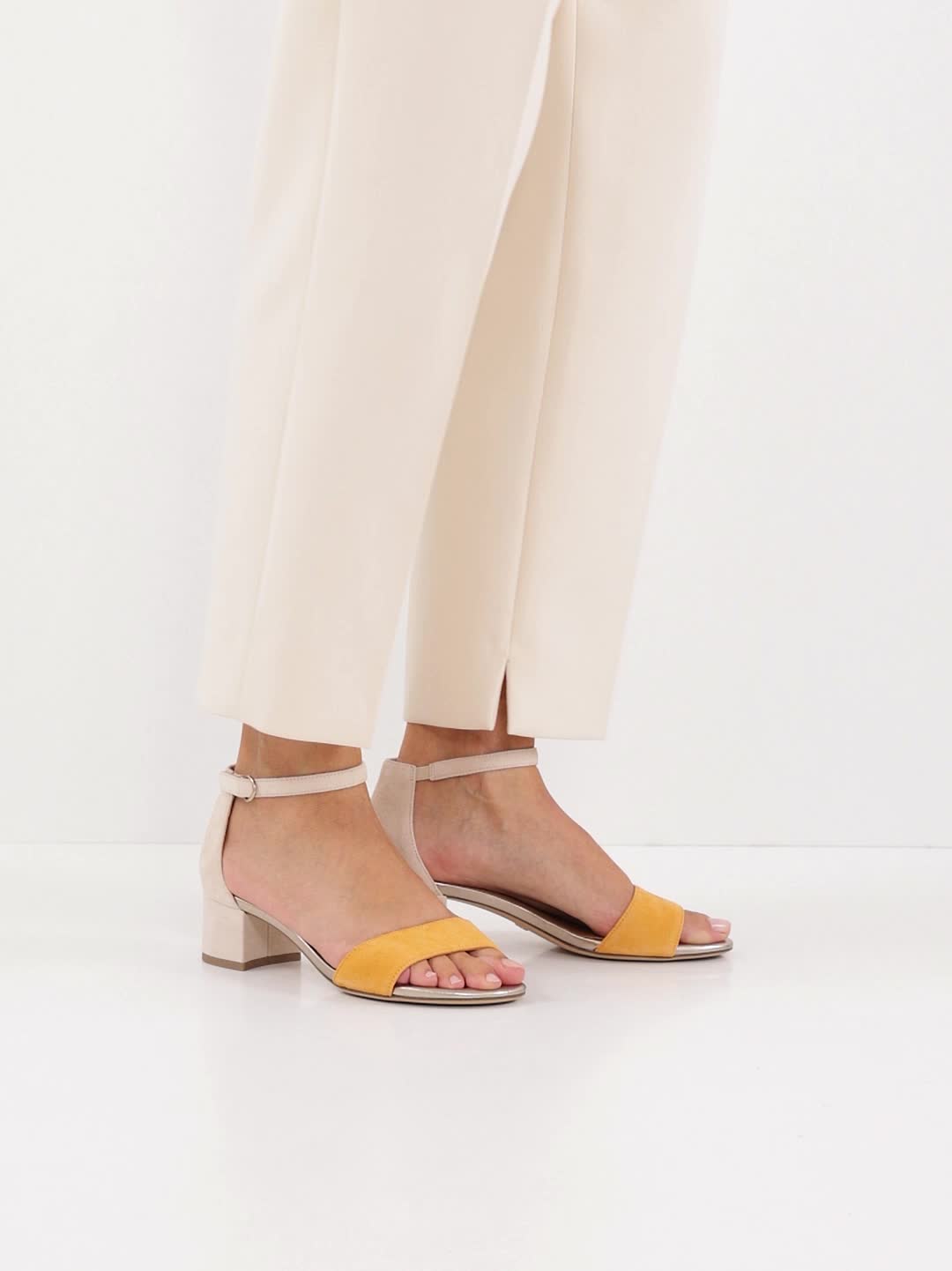 Tamaris Suede Sandal Orange Comb