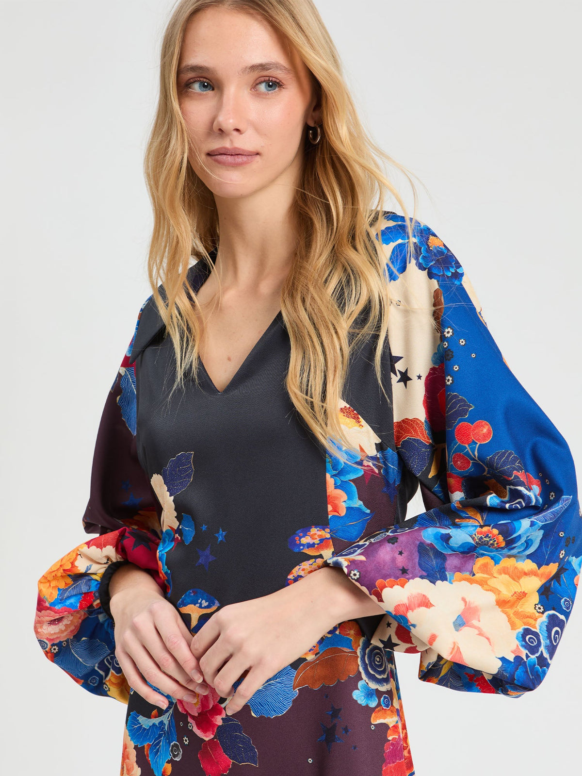 Vilagallo Flower and Mushroom Print Maxi Dress in Blue