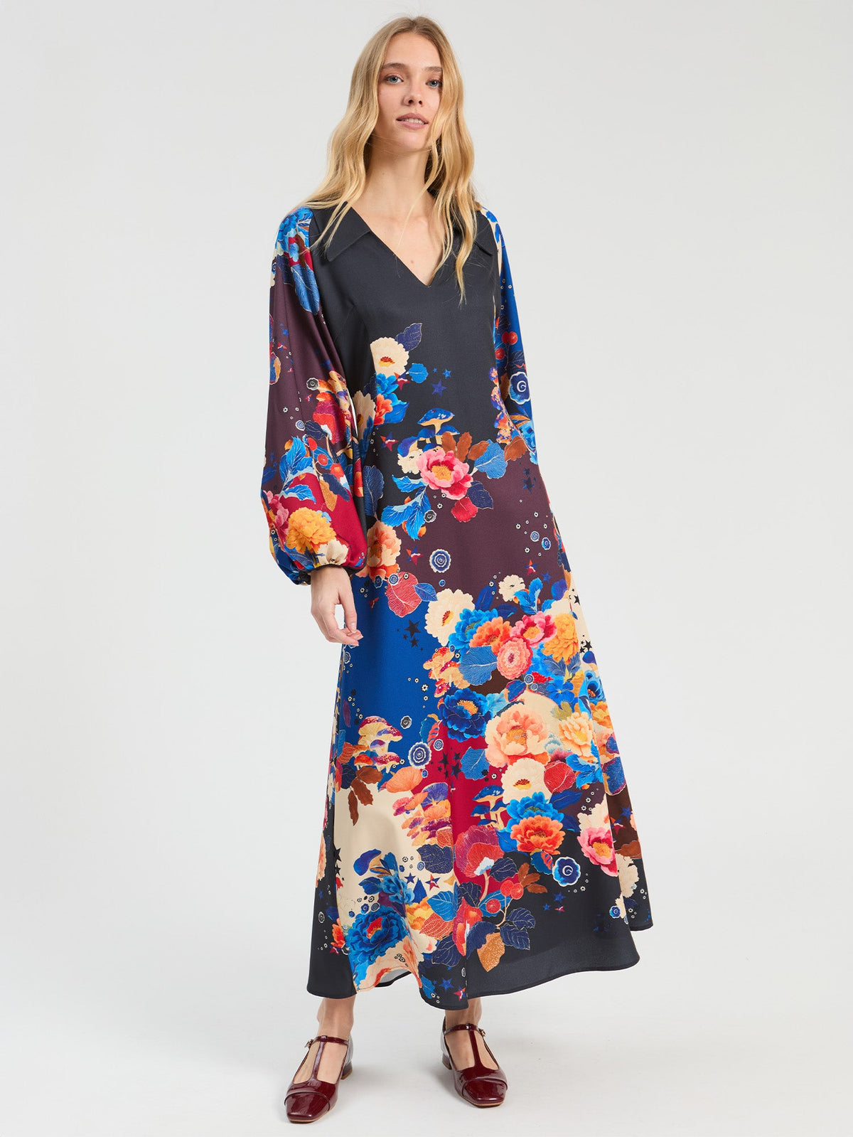 Vilagallo Flower and Mushroom Print Maxi Dress in Blue