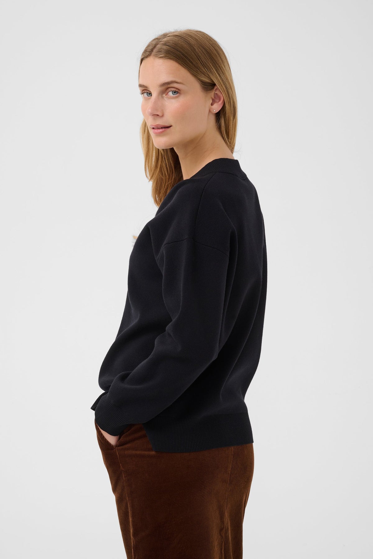 Part Two Chantally V-Neck Jumper in Black