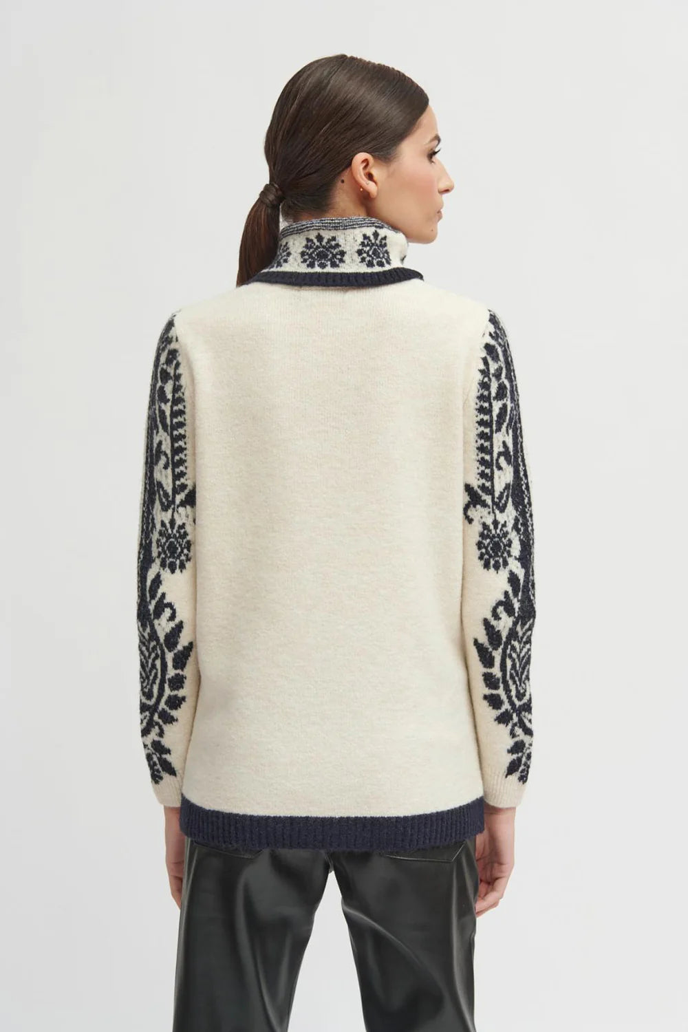 Cazorla Turtleneck Sweater in Beige