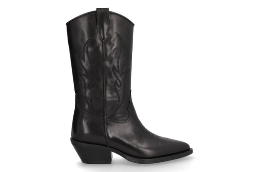 Becerro Leather Cowboy Boot in Black