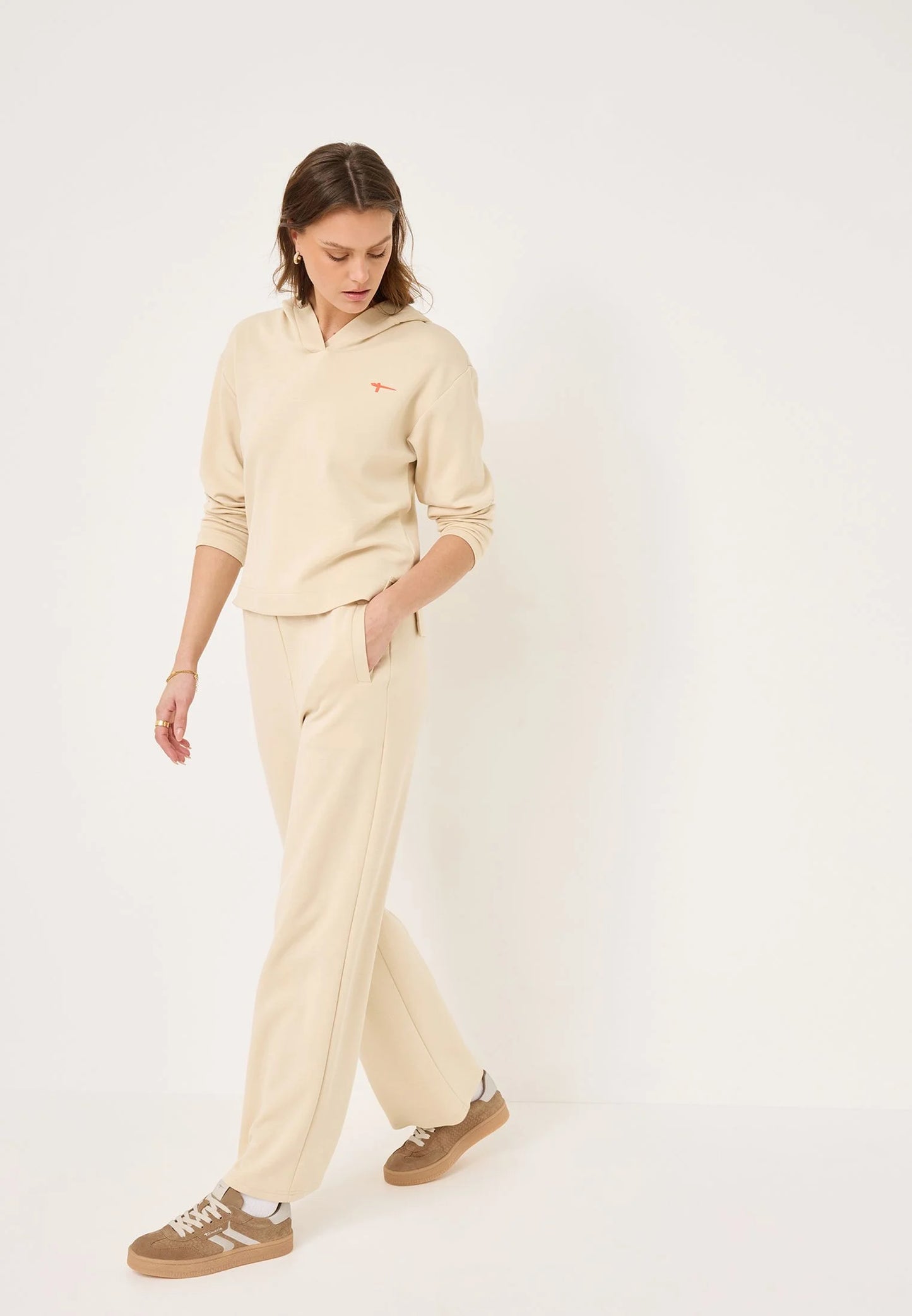 Tamaris Leather Sneaker - Taupe