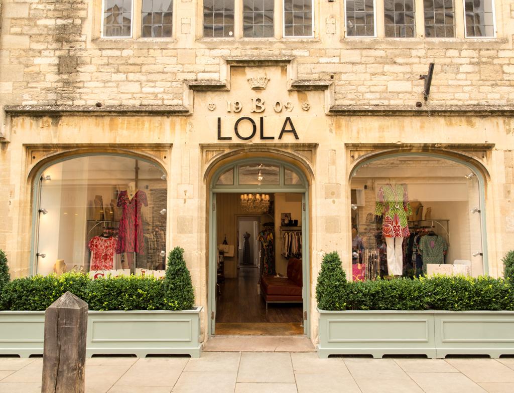 Lola on sale clothing website