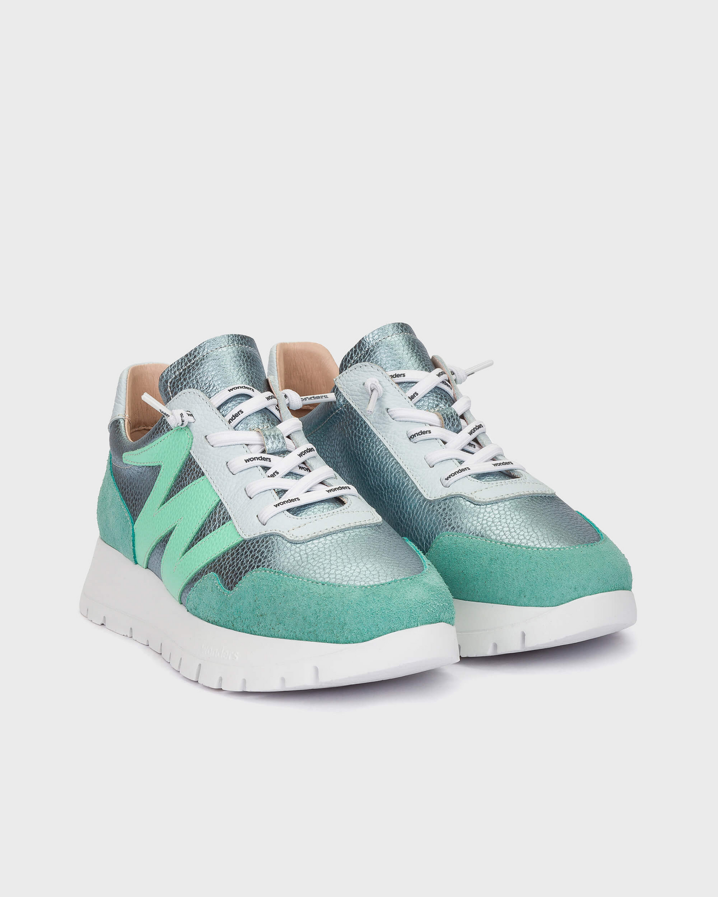 Wonders Odesei Trainers in Sea Blue