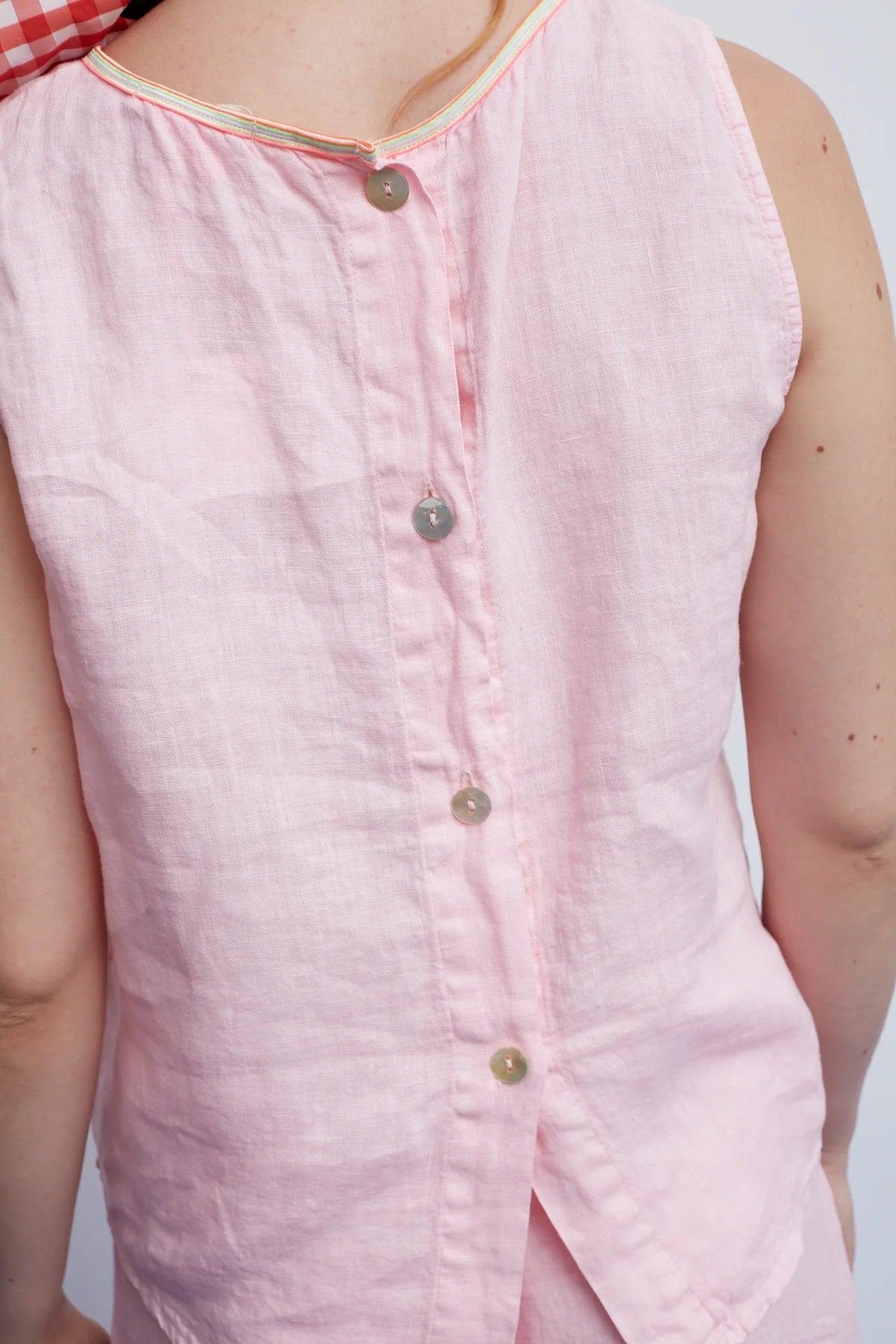Dr Bloom Linen Blouse in Pink