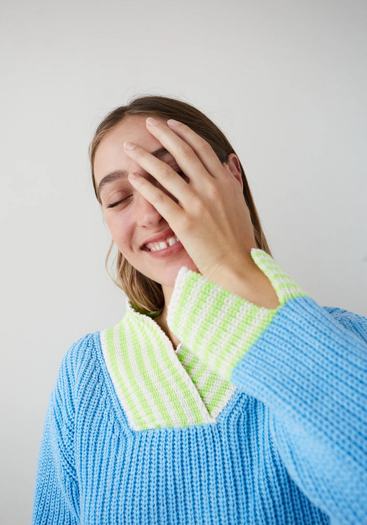 Dr Bloom Marinero Sweater in Blue