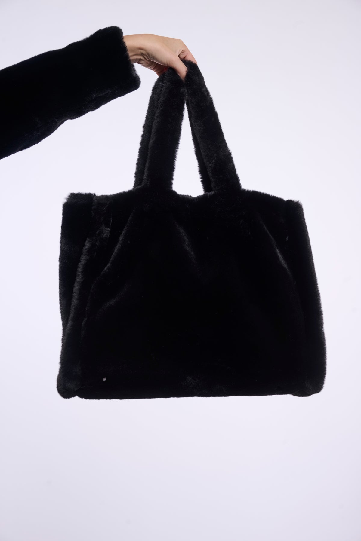 Rino & Pelle Daan Faux Fur Shopper Bag in Black