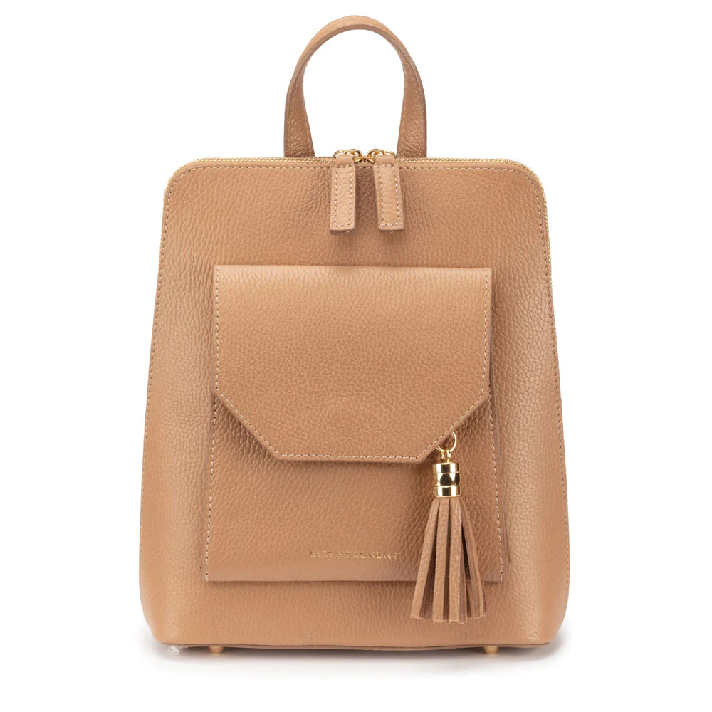 Verso Backpack-Crossbody Bag in Camel