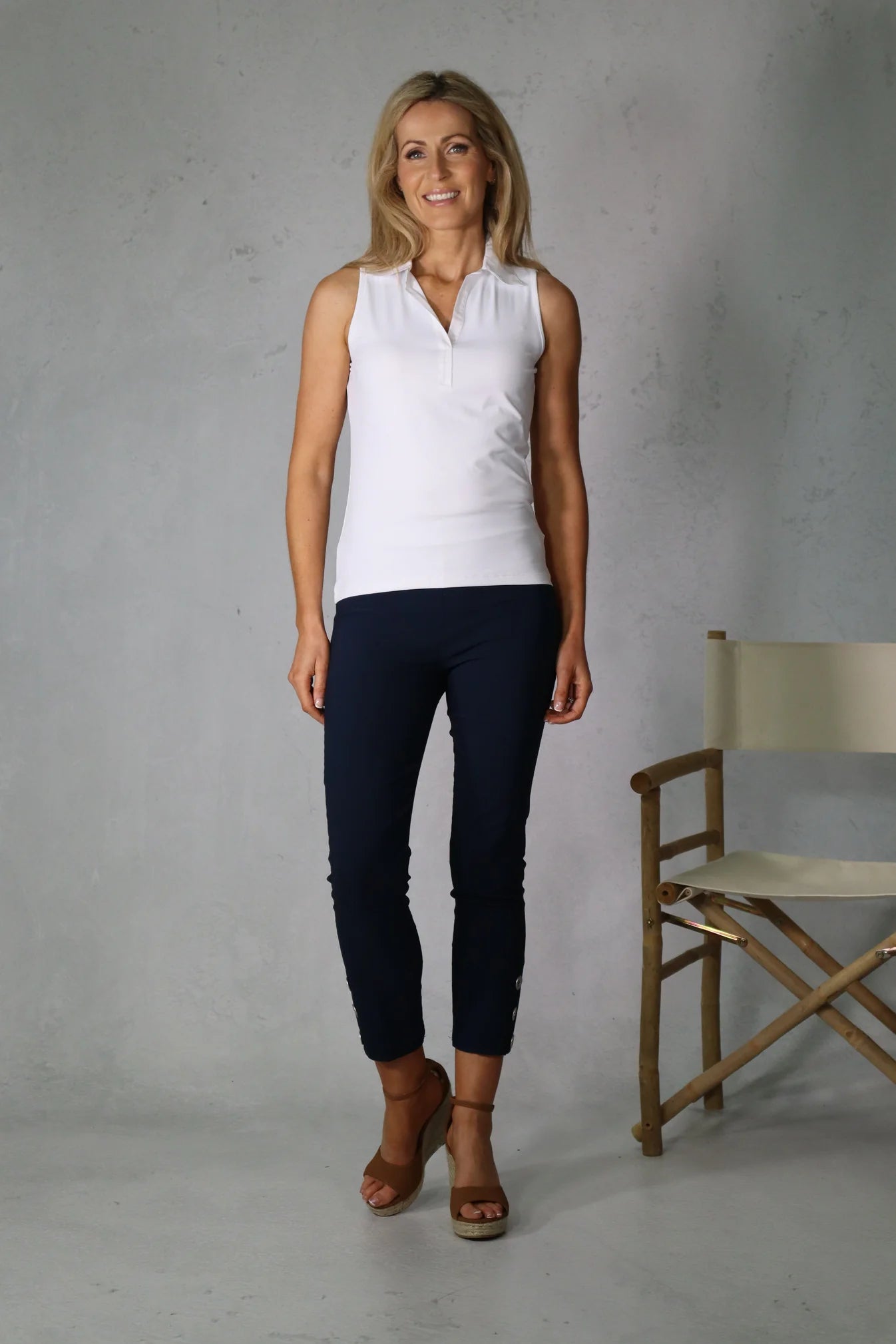 Sapphy Sleeveless Shirt in White