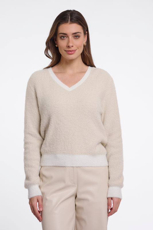 Rino & Pelle Keath V-Neck Jumper in Birch Snow