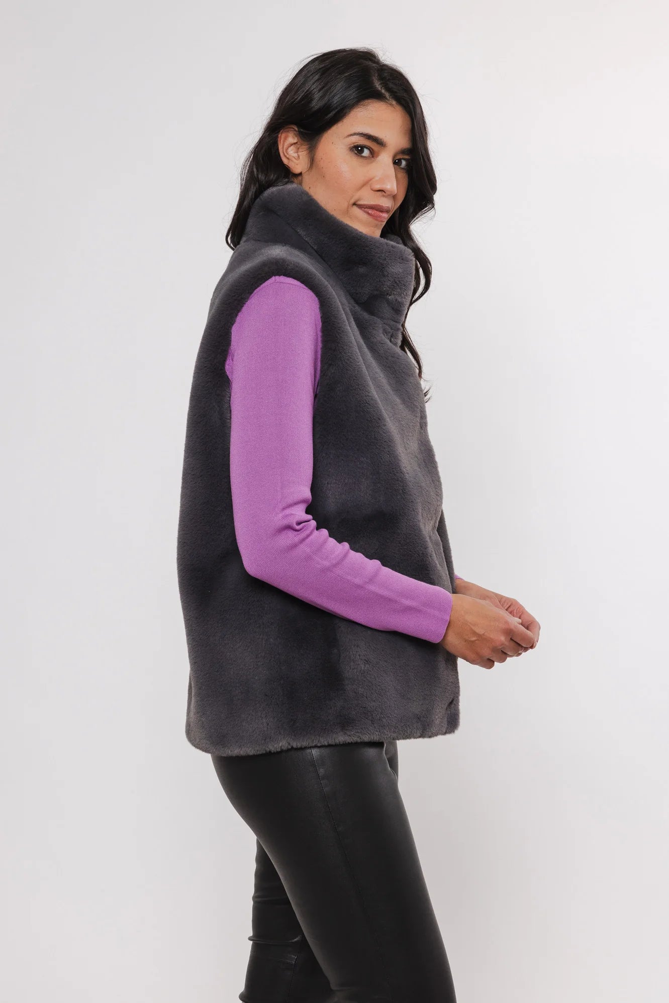 Lison Faux-Fur Waistcoat in graphite