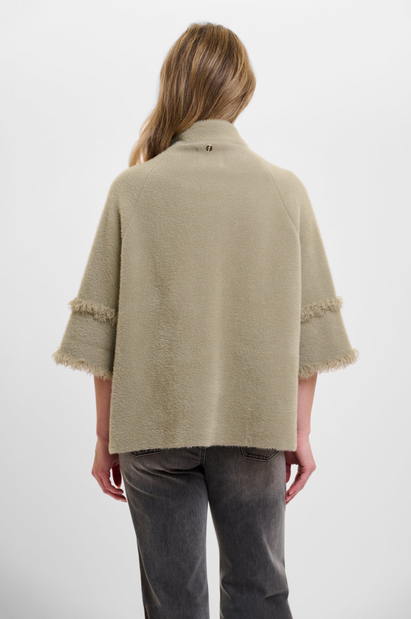 Sabe Cape in Dusty Khaki