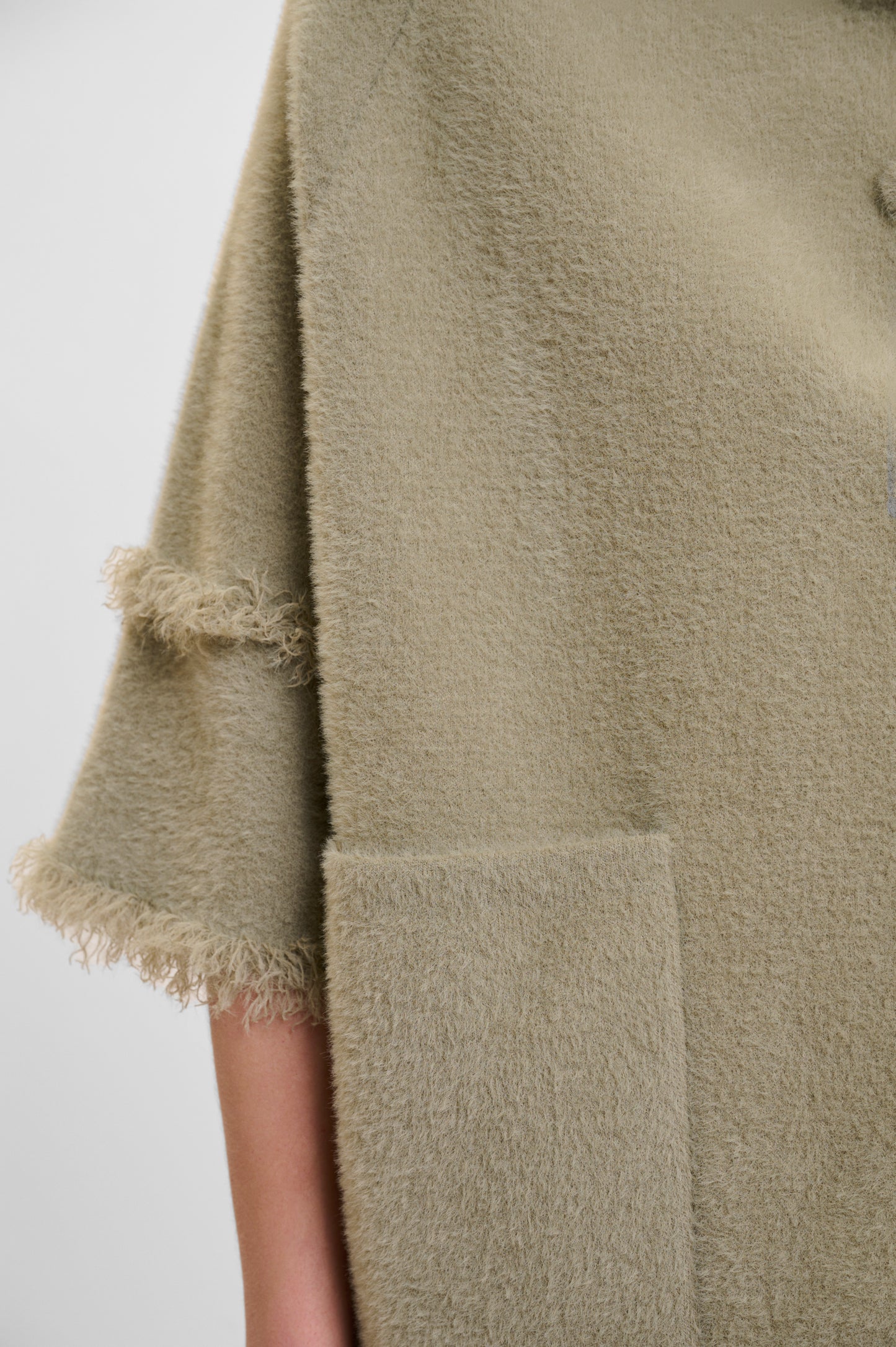 Sabe Cape in Dusty Khaki