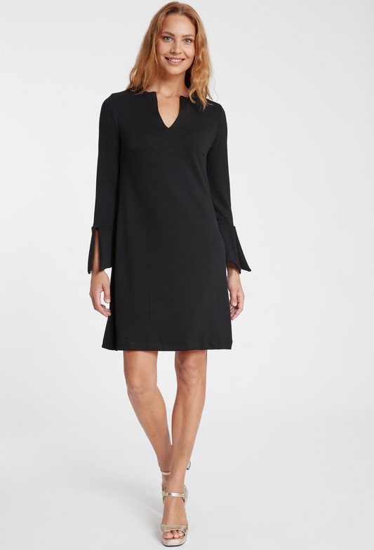 Sebari V-neck Dress in Black