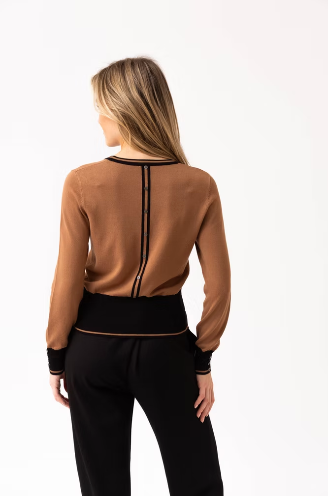 Marble Pocket Sweater in Tobacco/Black