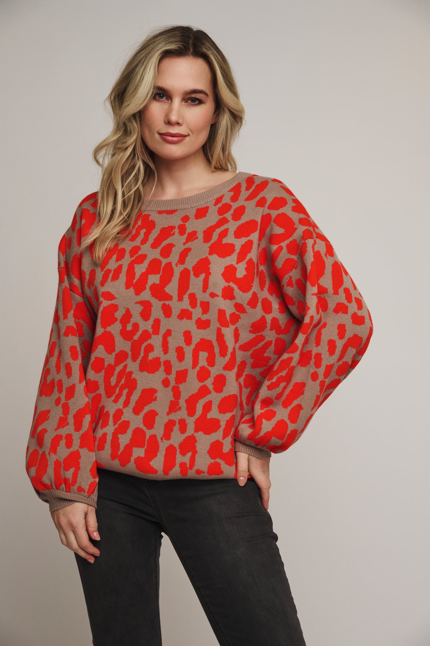 Silvia Round Neck Sweater in Twig Tango