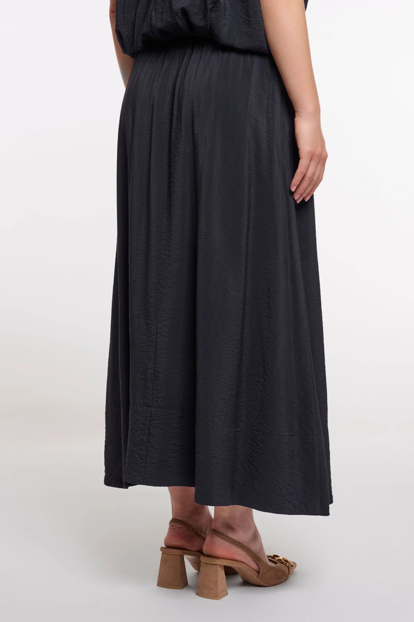 Rino & Pelle Tosca Midi Skirt in Dark Navy