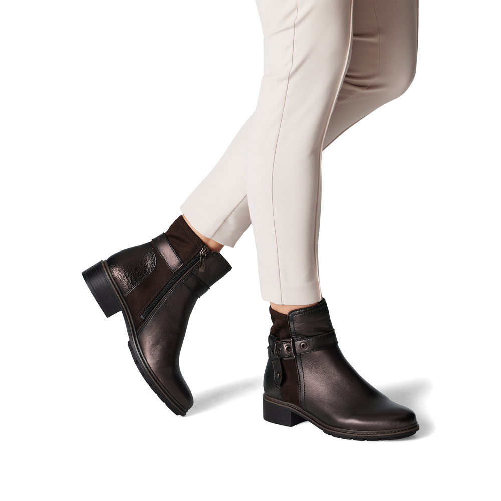 Mocca Metallic Low Booties