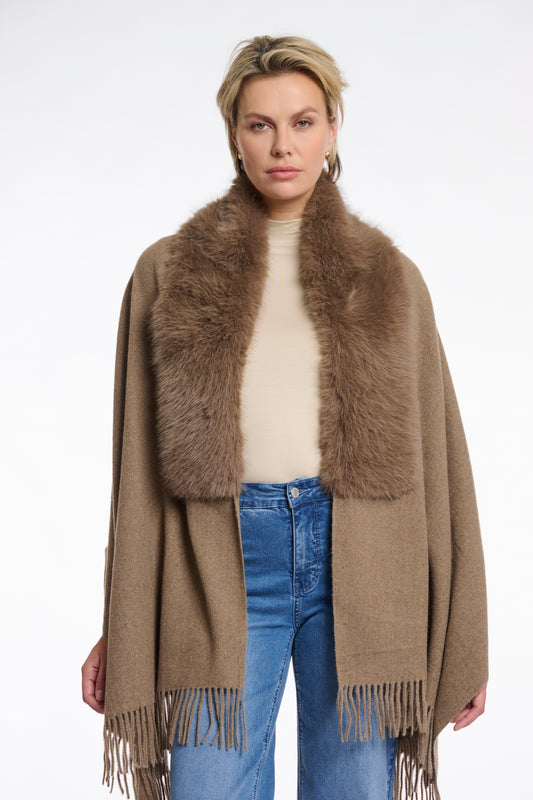 Rino & Pelle Wendy Cape in Toffee
