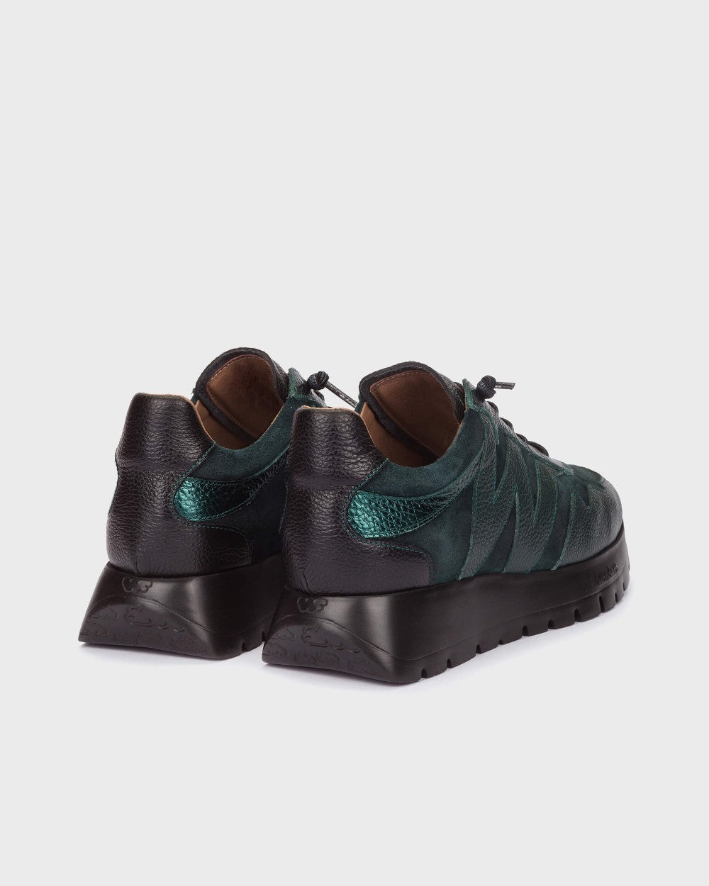 Wonders Odisei 110 Leather Trainers in Alpine Green
