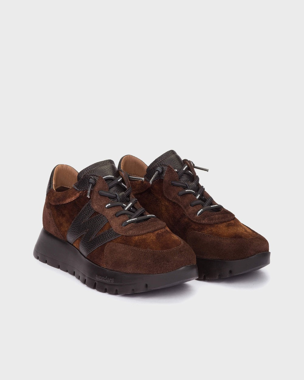 Wonders Odisei 111 Leather Trainers in Brown and Black