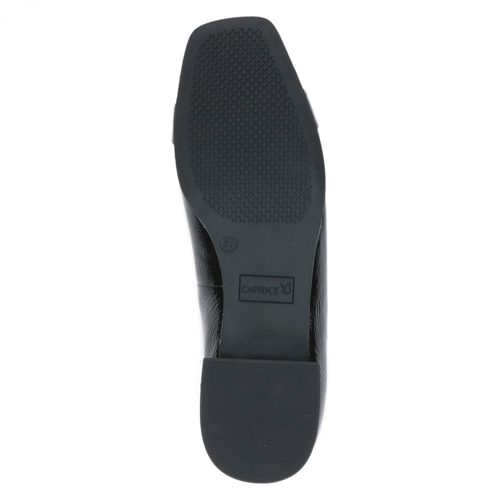 Caprice Court Show in Black Nappa