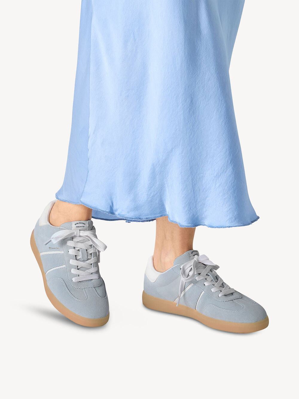 Sneaker in Light Blue