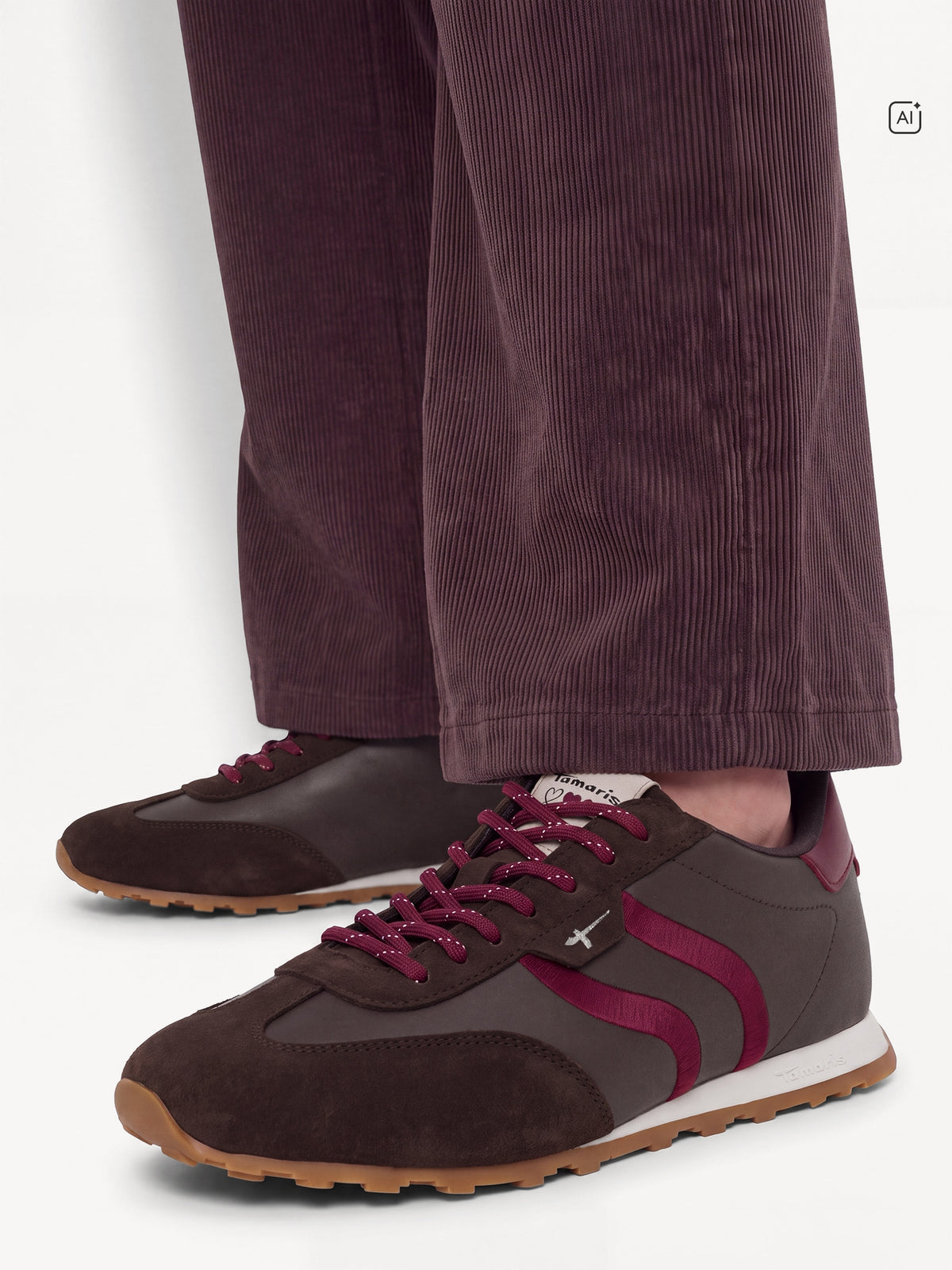 Tamaris Leather Trainers in Mocca