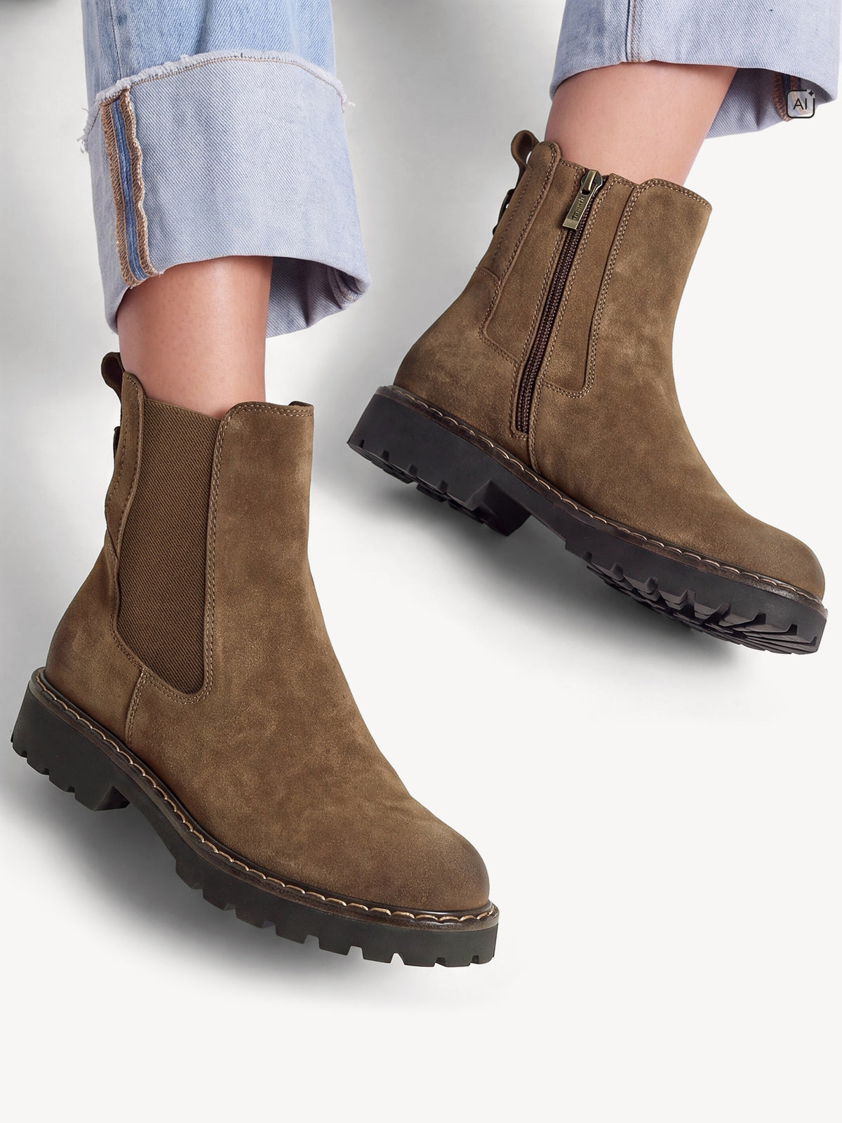 Tamaris Leather Chelsea Boots in Camel