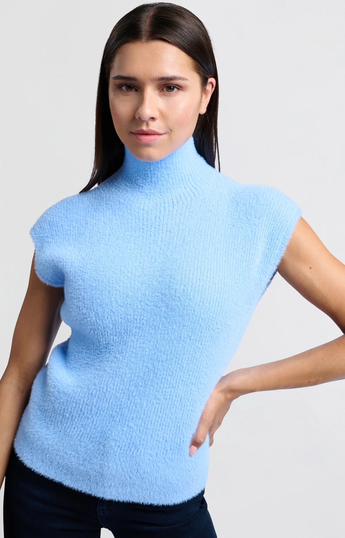 Fluffy Vest in Belair Blue